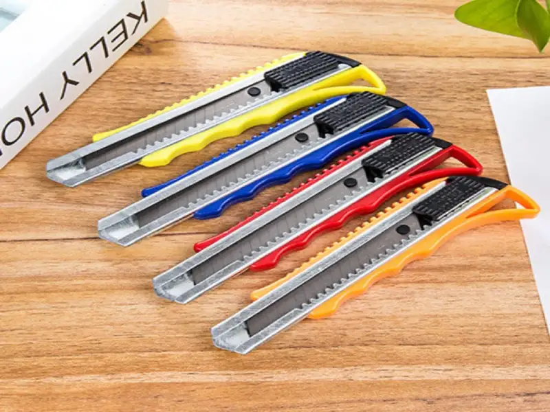 Dao cắt formex cầm tay