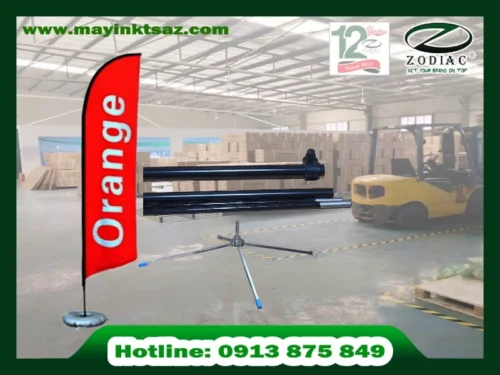 Giá Treo Cờ Lưỡi Liềm