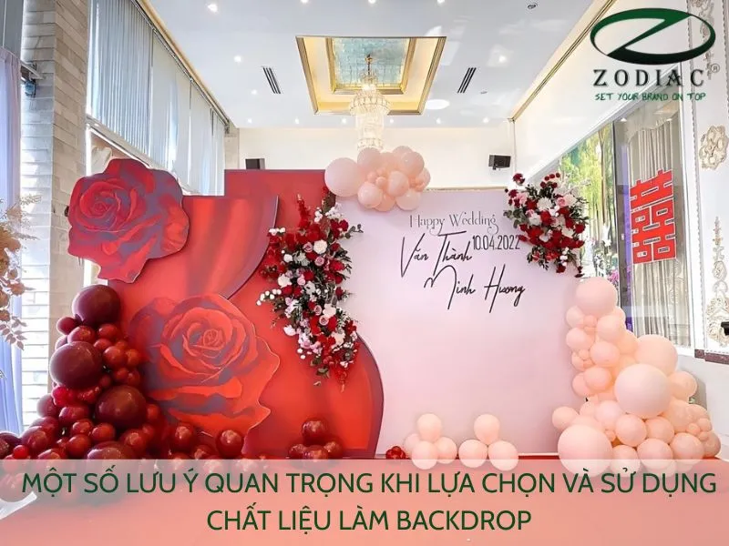 Một số lưu ý quan trọng khi lựa chọn và sử dụng chất liệu làm backdrop