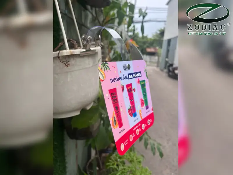 Bảng treo quảng cáo tại ZODIAC