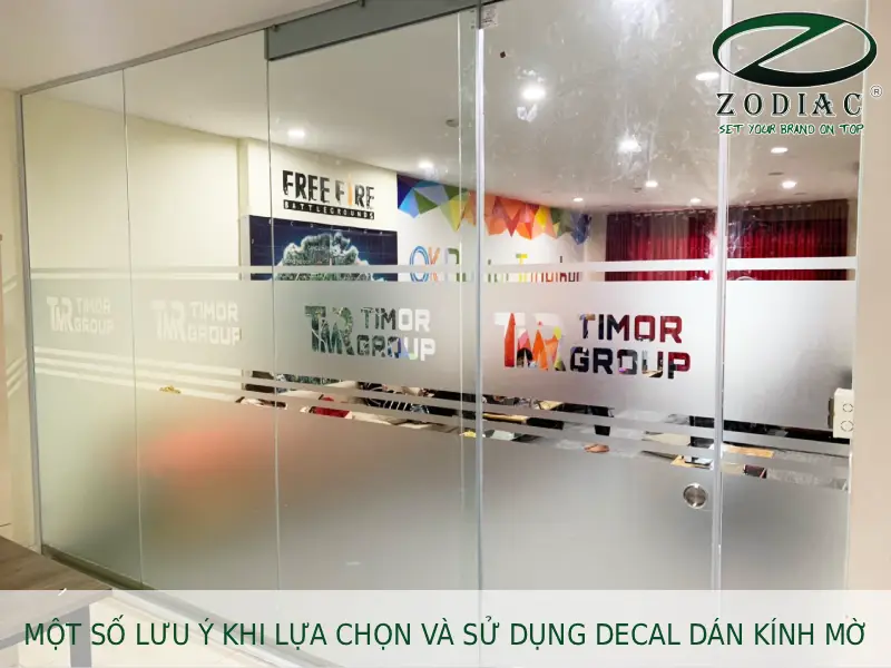 Một số lưu ý khi lựa chọn và sử dụng decal dán kính mờ tại ZODIAC