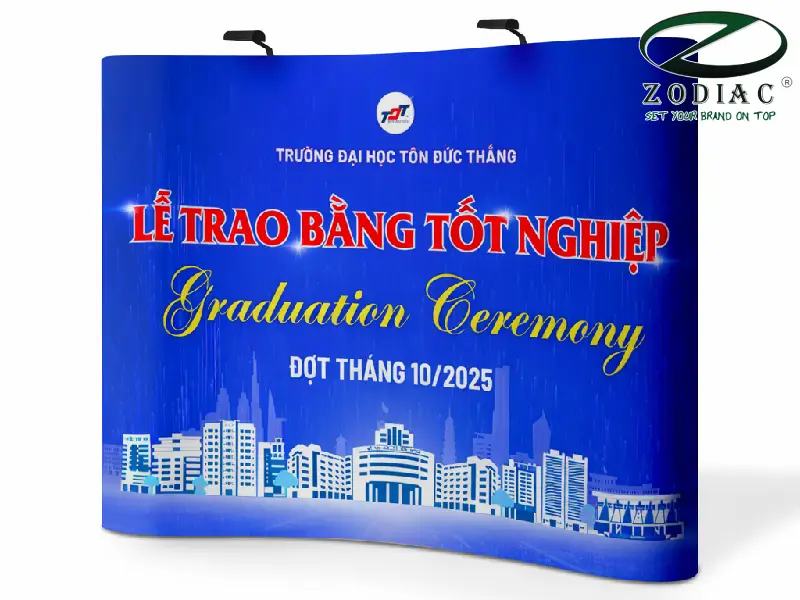Backdrop lễ tốt nghiệp tại ZODIAC