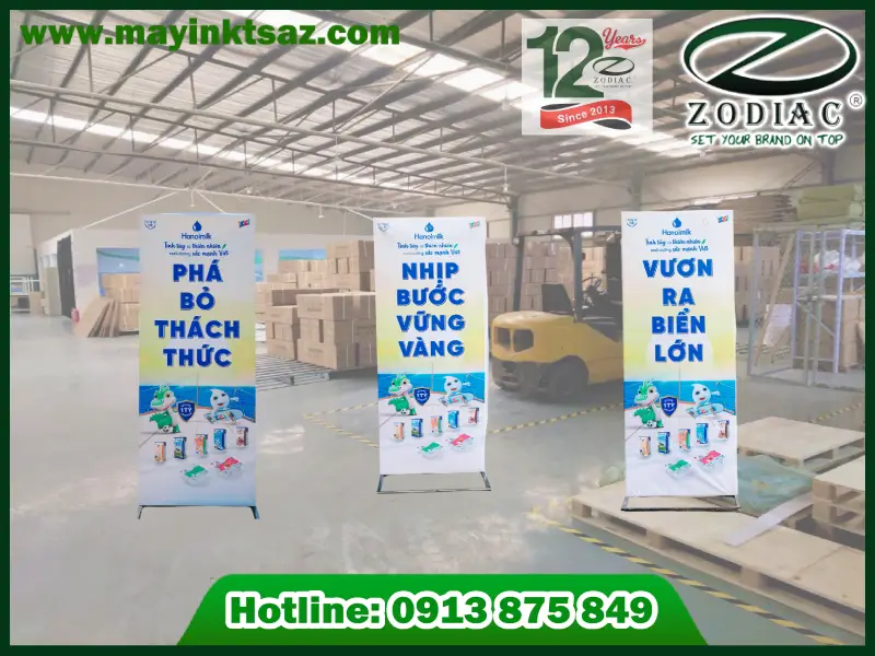 Thiết kế standee tại ZODIAC