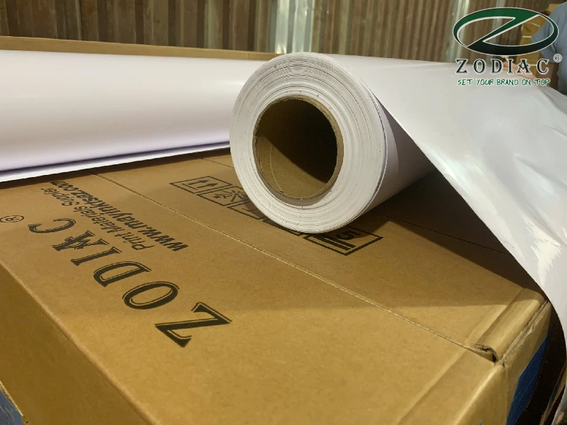Cách tính giá decal khổ lớn